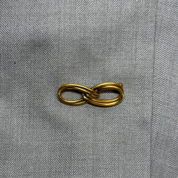 Vintage Brooch Gold